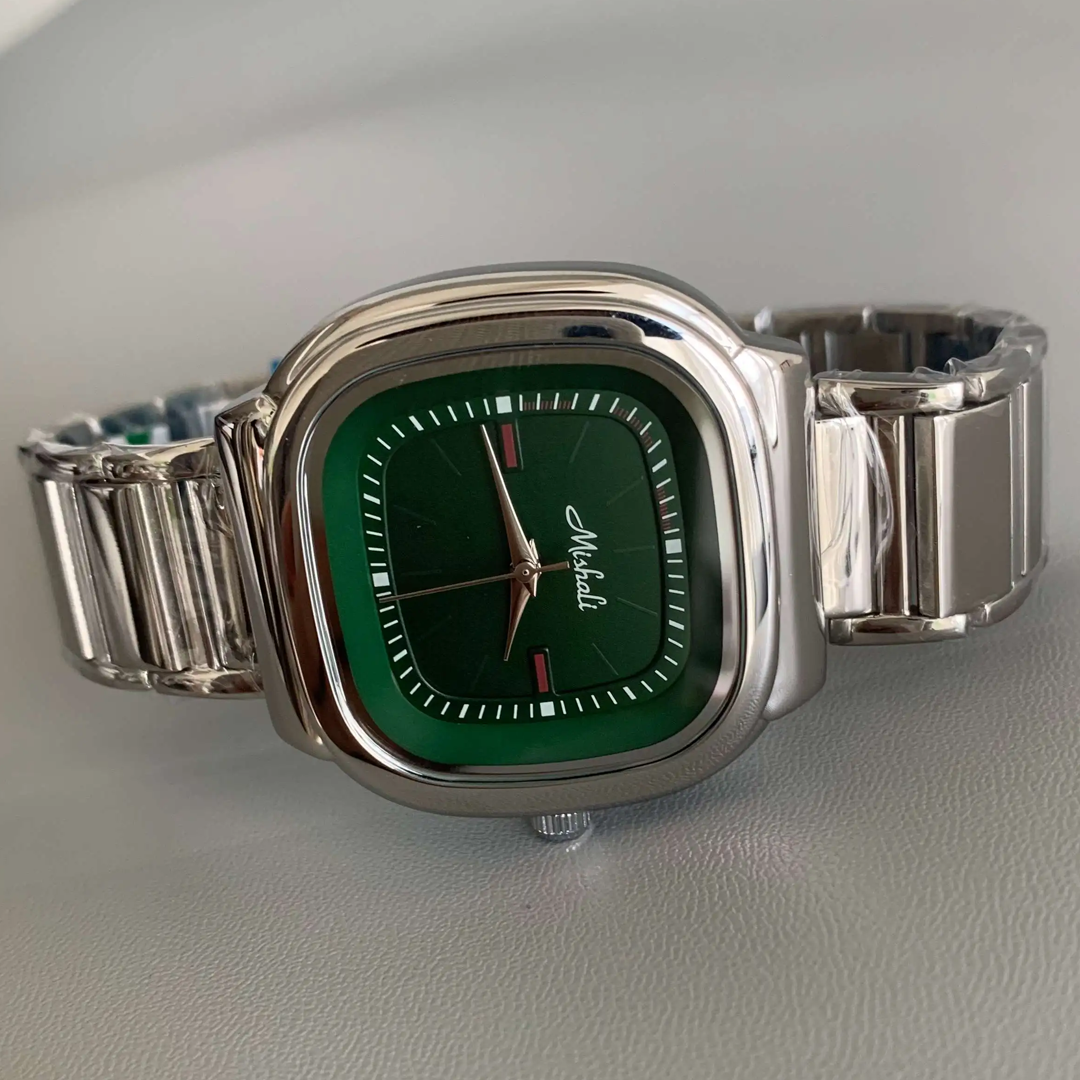 Green Square Dial Men's Quartz Watch – Silver Strap, Minimalist Modern Aesthetic