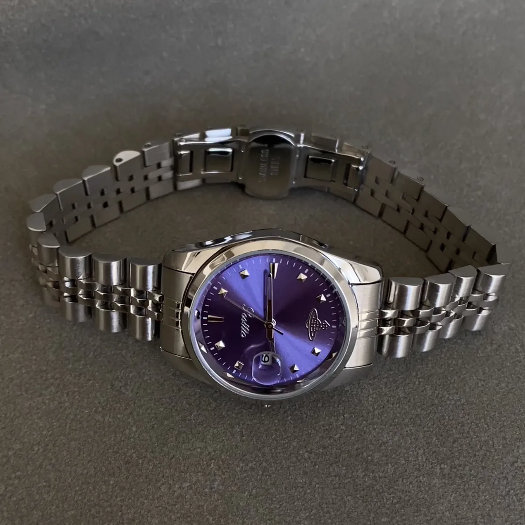 Purple Dial Men's Quartz Watch – Silver Strap, Minimalist Modern Design
