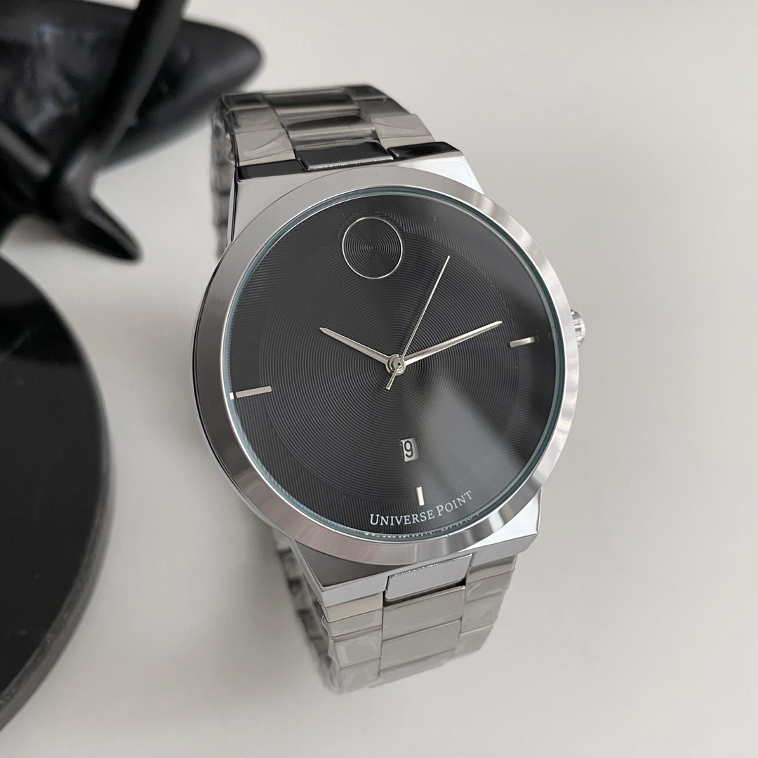 Black Dial Men's Quartz Watch – Silver Strap, Waterproof with Date Display