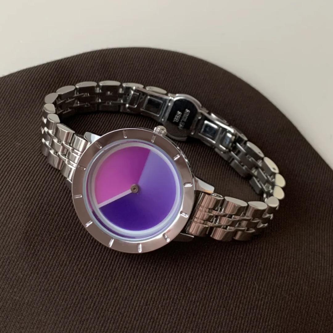 Futuristic No-Hands Men's Quartz Watch – Minimalist Dial, Tech-Inspired Design