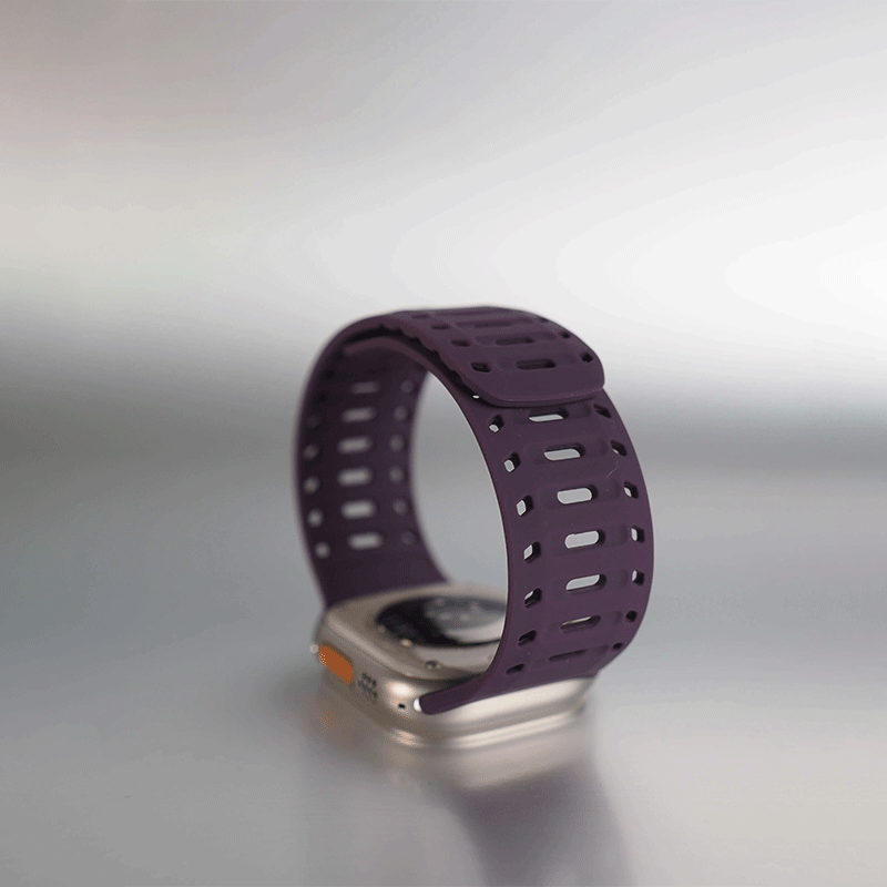 Sporty Breathable Magnetic Silicone Apple Watch Band