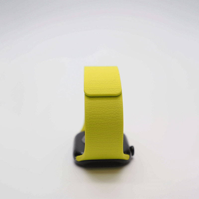 Minimalist Magnetic Silicone Apple Watch Band