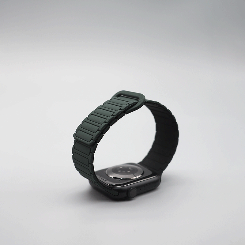 Magnetic Loop Silicone Apple Watch Band – Solid Color