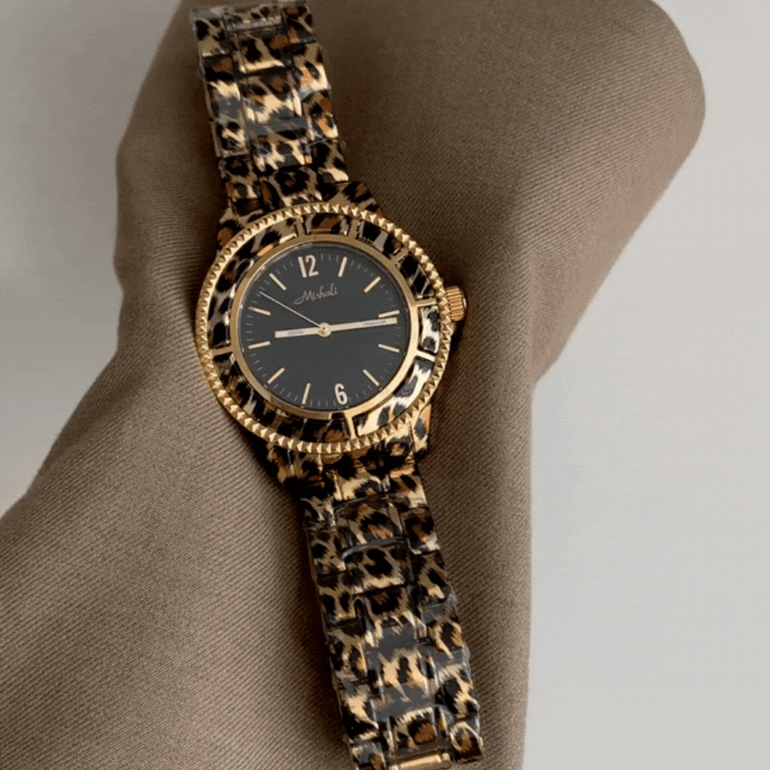 Wild Edge – Leopard Strap Men’s Quartz Watch with Black Dial