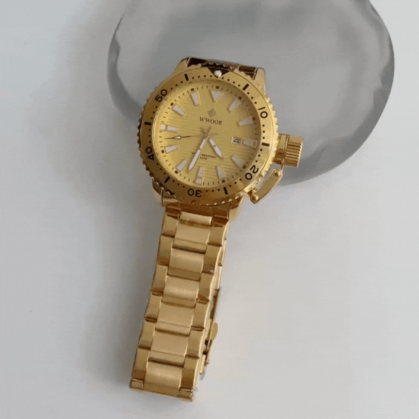 Gold Dial Men's Quartz Watch – Rotating Bezel, Full Gold Design with Bold Retro Aesthetic