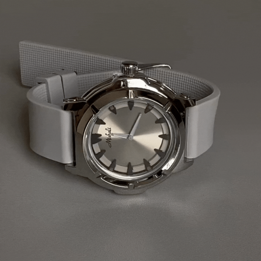 Silver-Grey Silicone Strap Quartz Watch for Men – Large Dial, Sporty & Modern