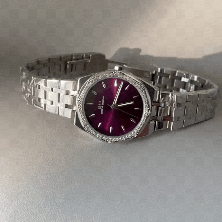 Purple Dial Men's Quartz Watch – Silver Strap, Minimalist Contemporary Style