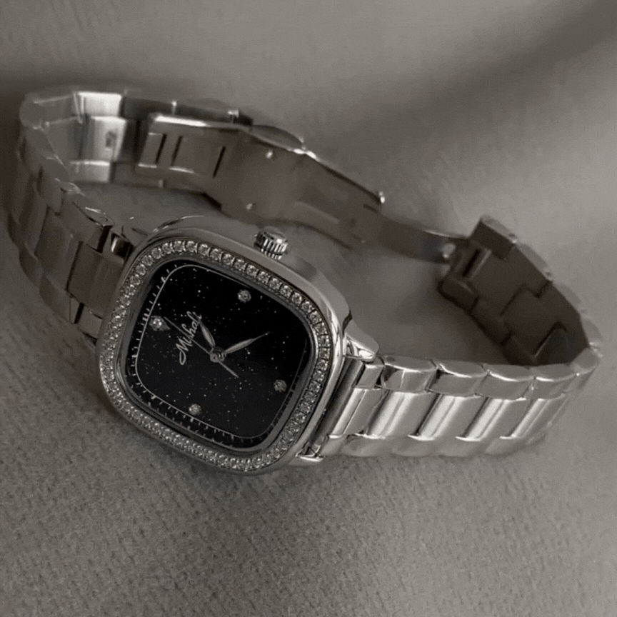 Black Square Dial Men's Quartz Watch – Silver Strap, Minimalist Modern Design